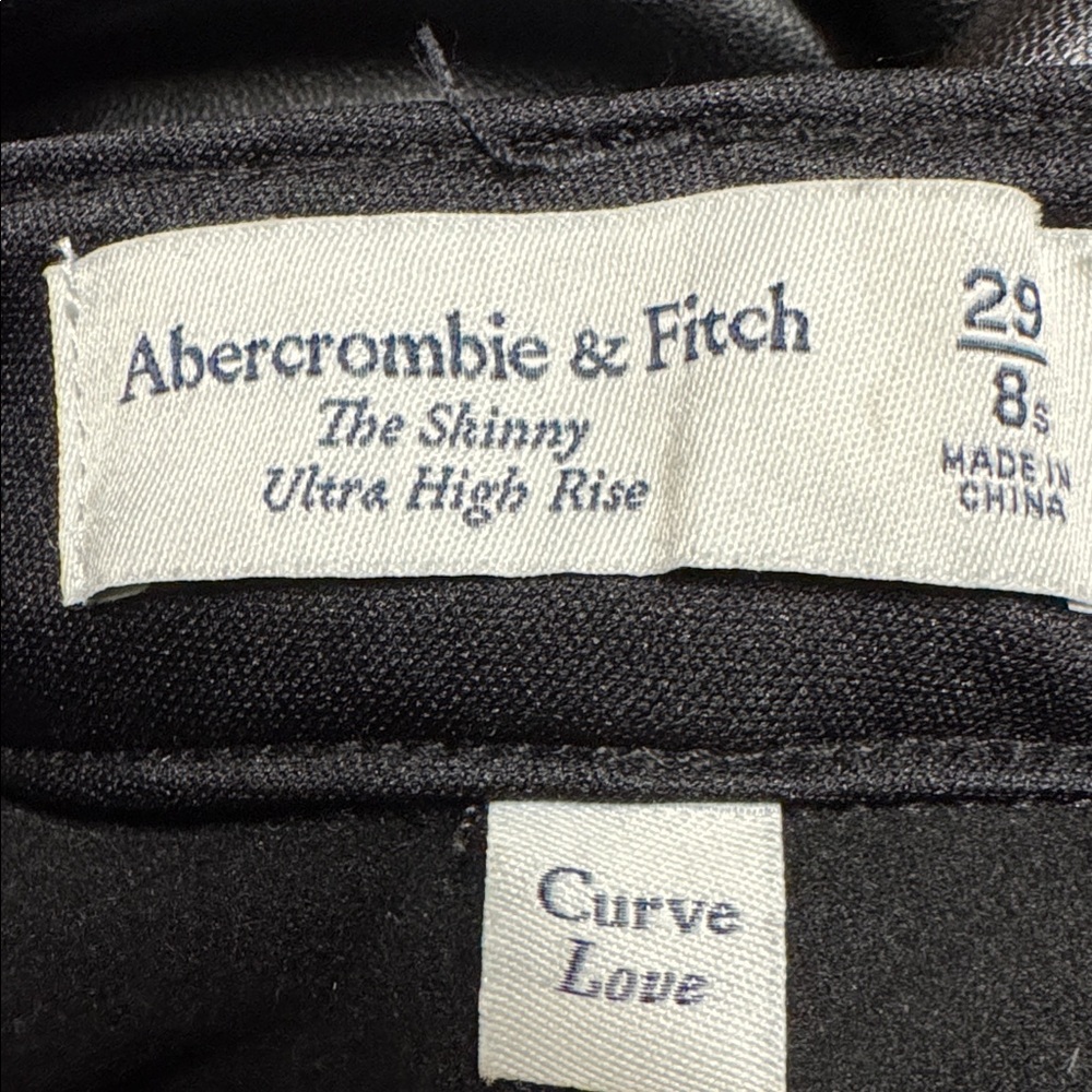 Abercrombie & Fitch Curve Love Faux Leather Skinny Ultra high rise Dress Pants29 - Picture 8 of 9